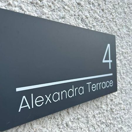 Вілла Caernarfon Modern Townhouse Snowdonia Екстер'єр фото