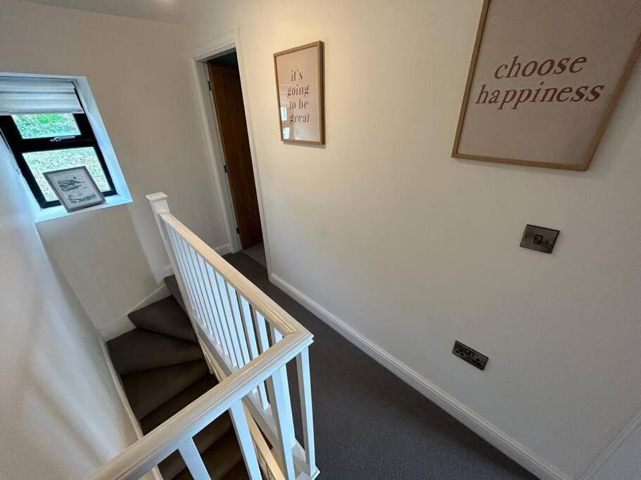 Вілла Caernarfon Modern Townhouse Snowdonia Екстер'єр фото