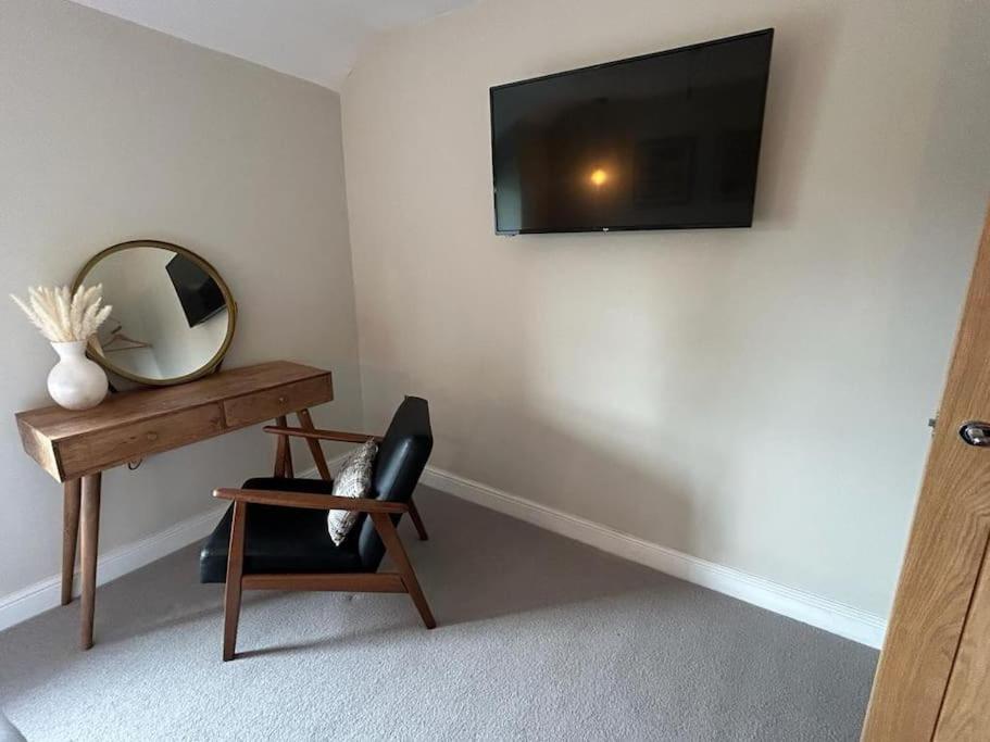 Вілла Caernarfon Modern Townhouse Snowdonia Екстер'єр фото
